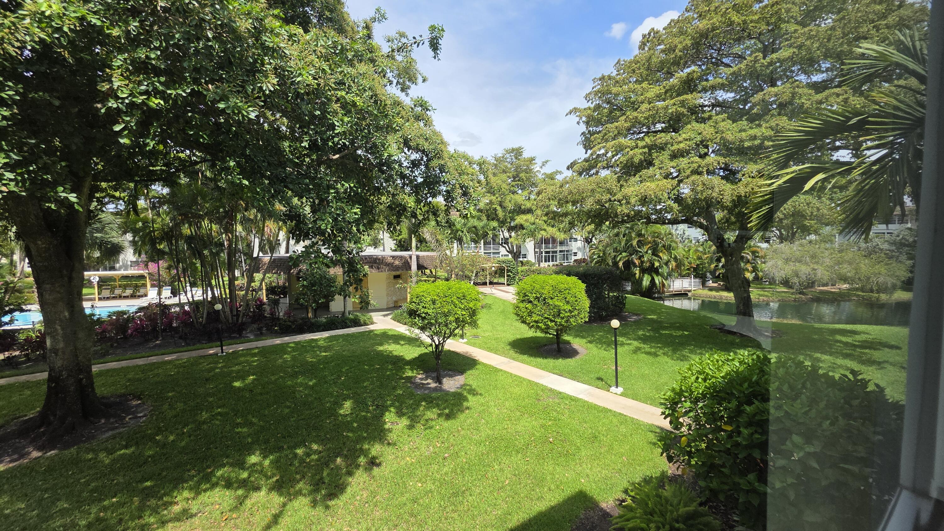 OLEANDER GARDENS CONDO - Residential