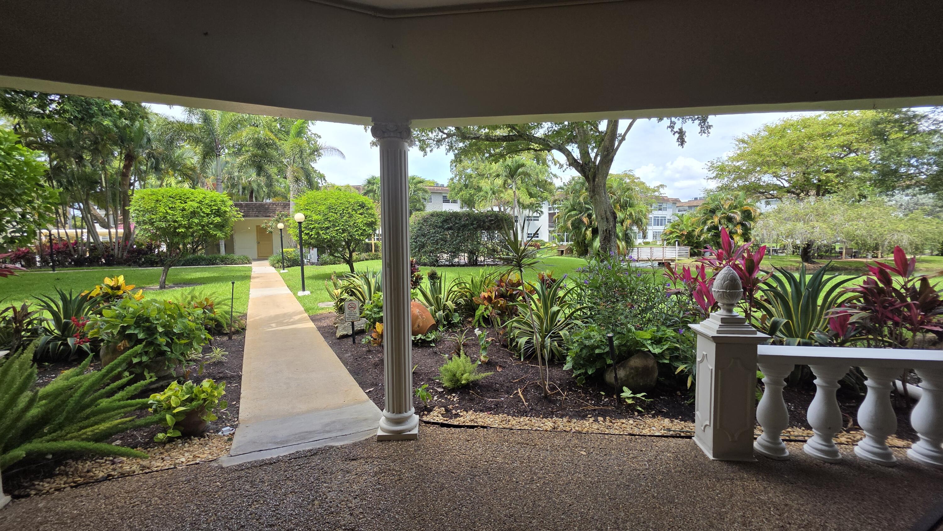 OLEANDER GARDENS CONDO - Residential