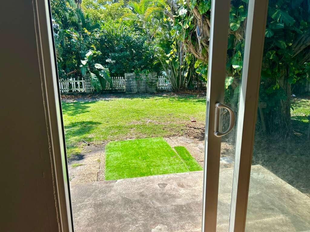 NORTHRIDGE - Residential