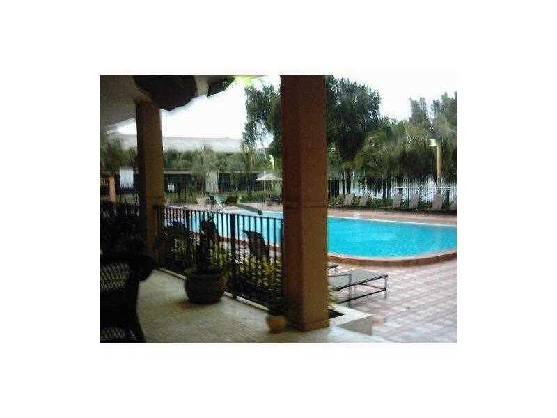 VILLAS AT MEADOW LAKES - Residential Lease