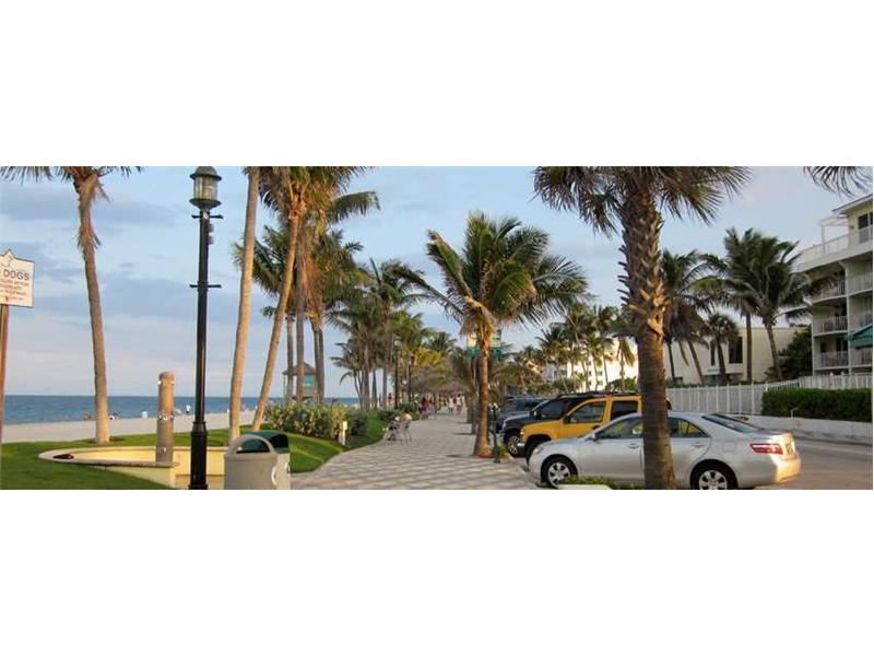 VILLAS AT MEADOW LAKES - Residential Lease