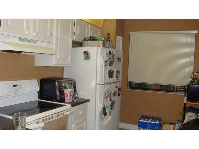 VILLAS AT MEADOW LAKES - Residential Lease