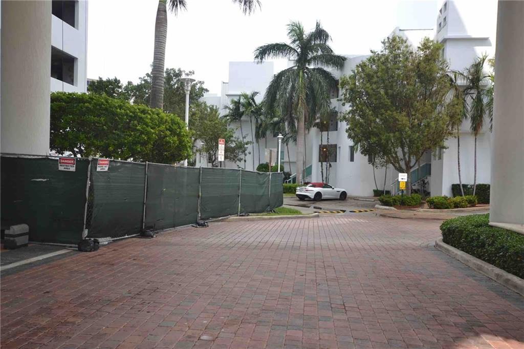 NORTH BAY VILLAGE - Residential