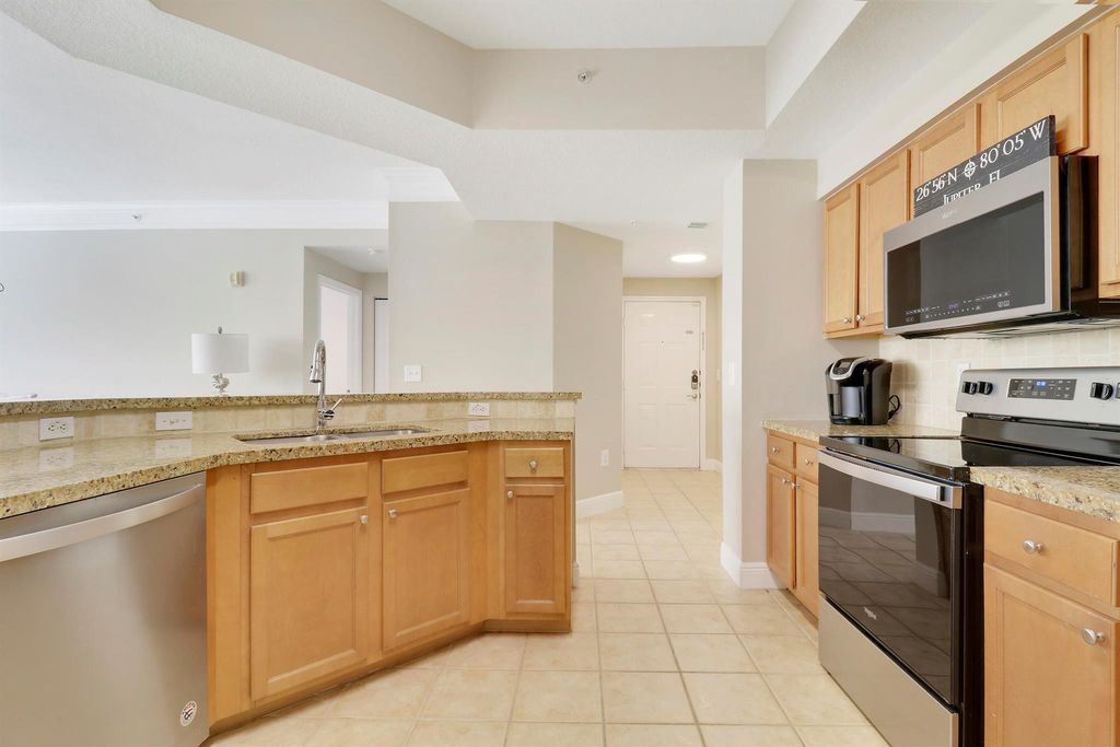 Photo of 276 Murcia Drive #206, Jupiter, FL 33458 (MLS # R11093759)