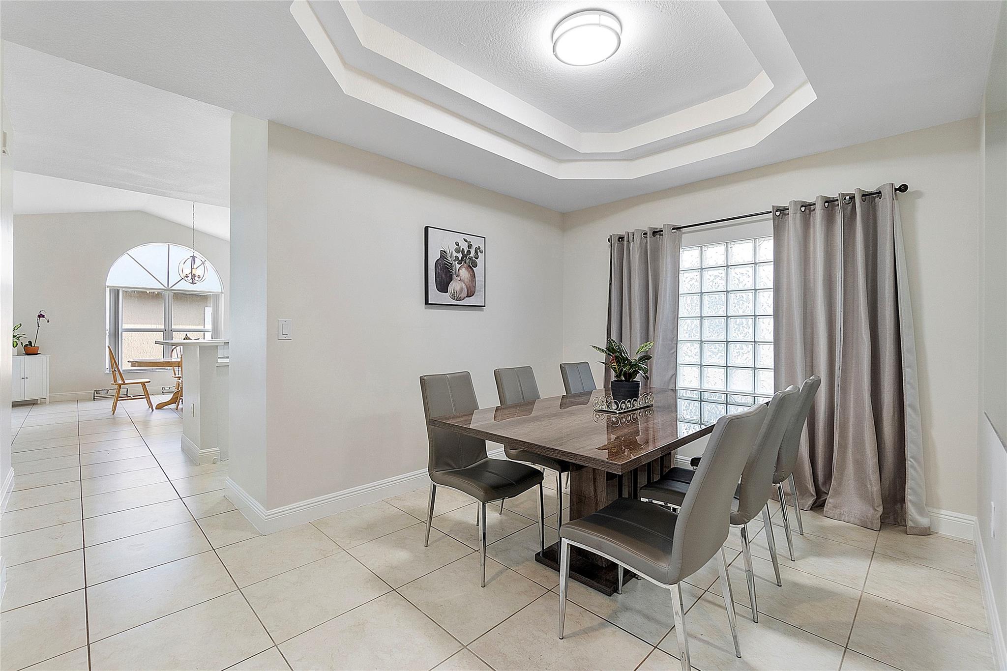 GOLDEN BAY - Residential