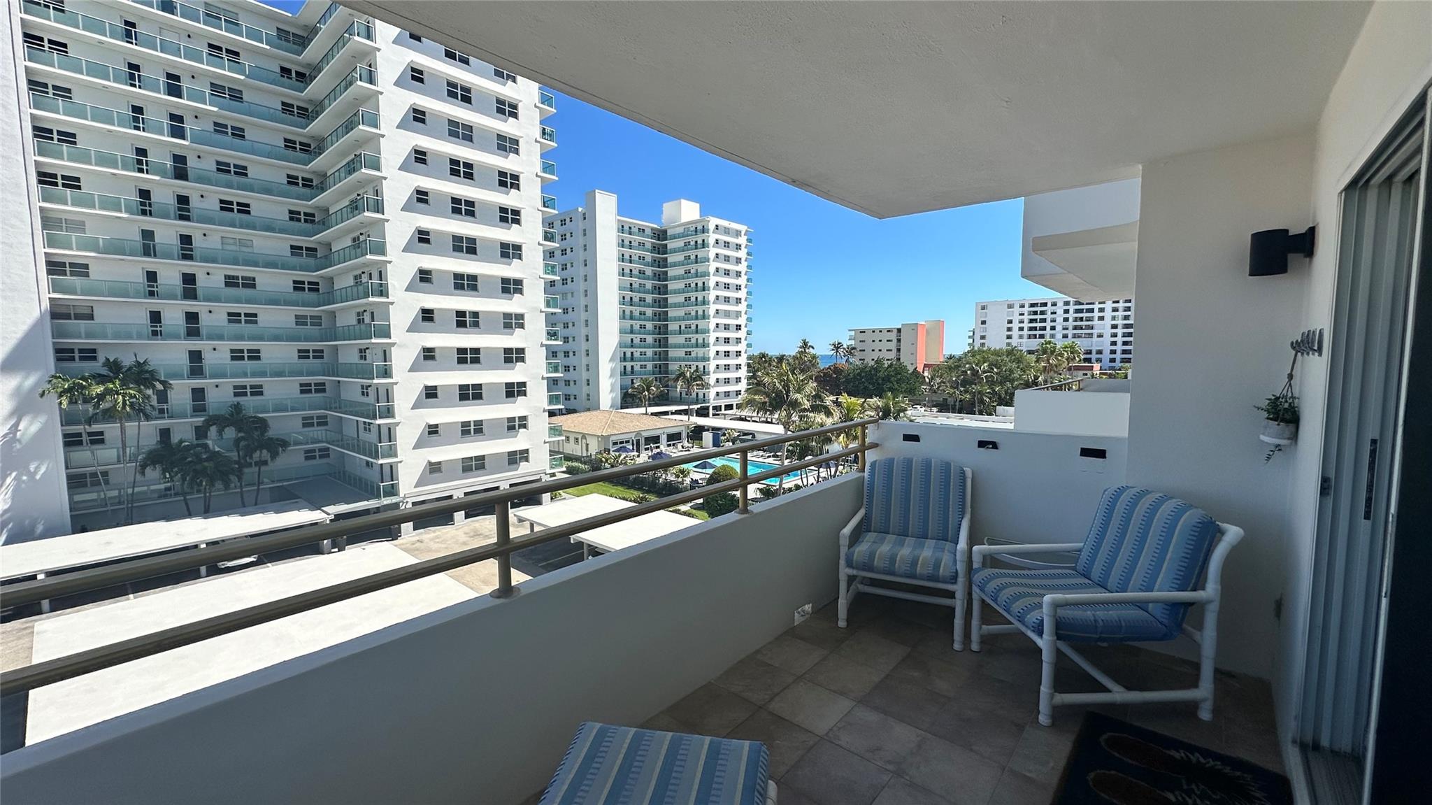 1630 N Ocean Blvd 411