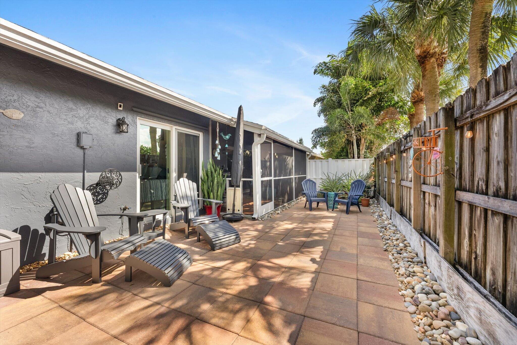 BOYNTON LAKES 4 - Residential