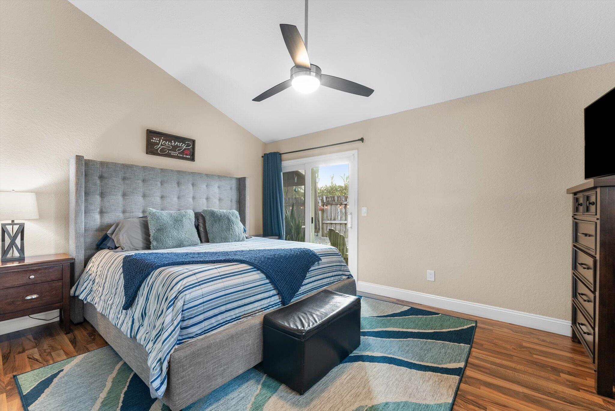 BOYNTON LAKES 4 - Residential