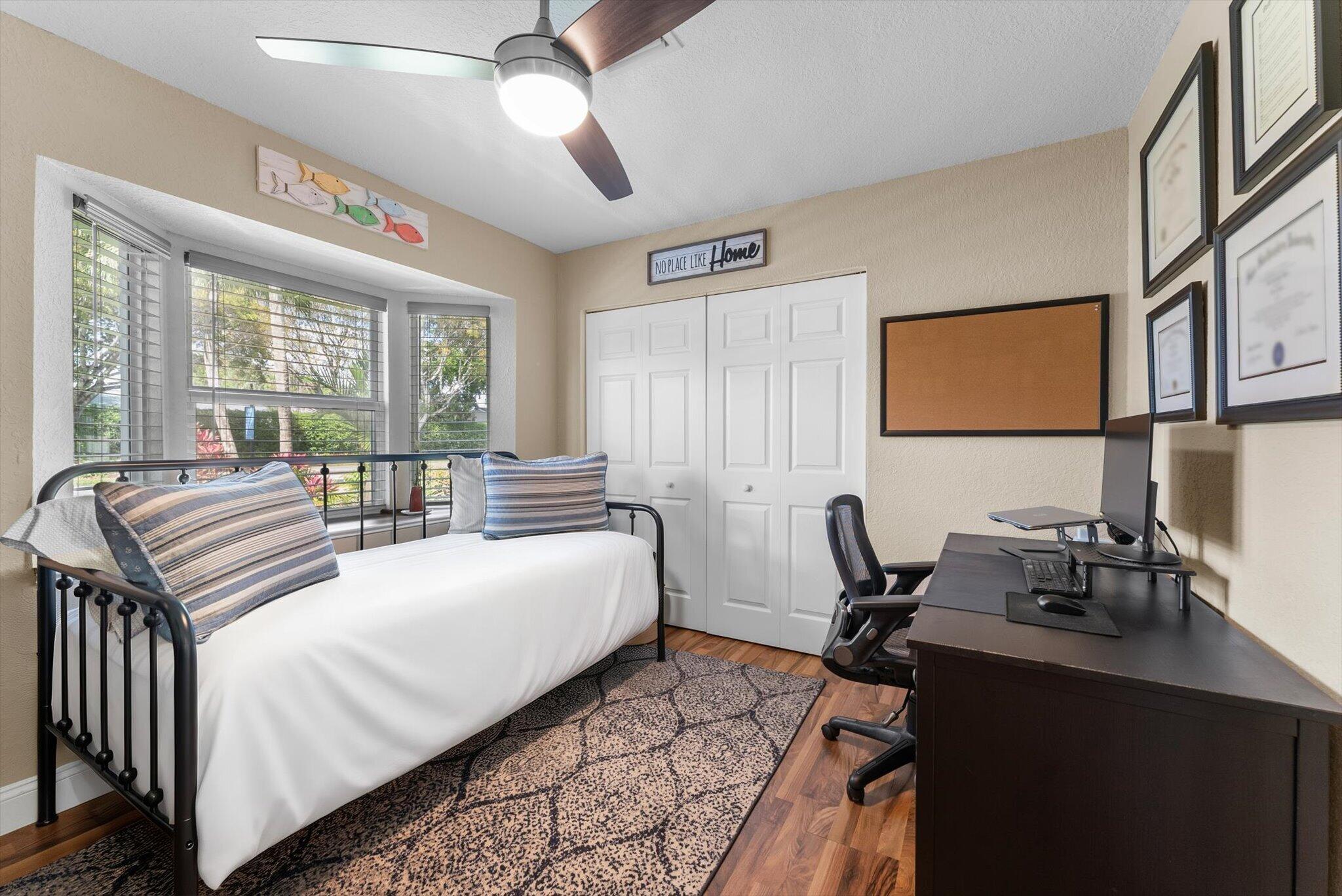 BOYNTON LAKES 4 - Residential