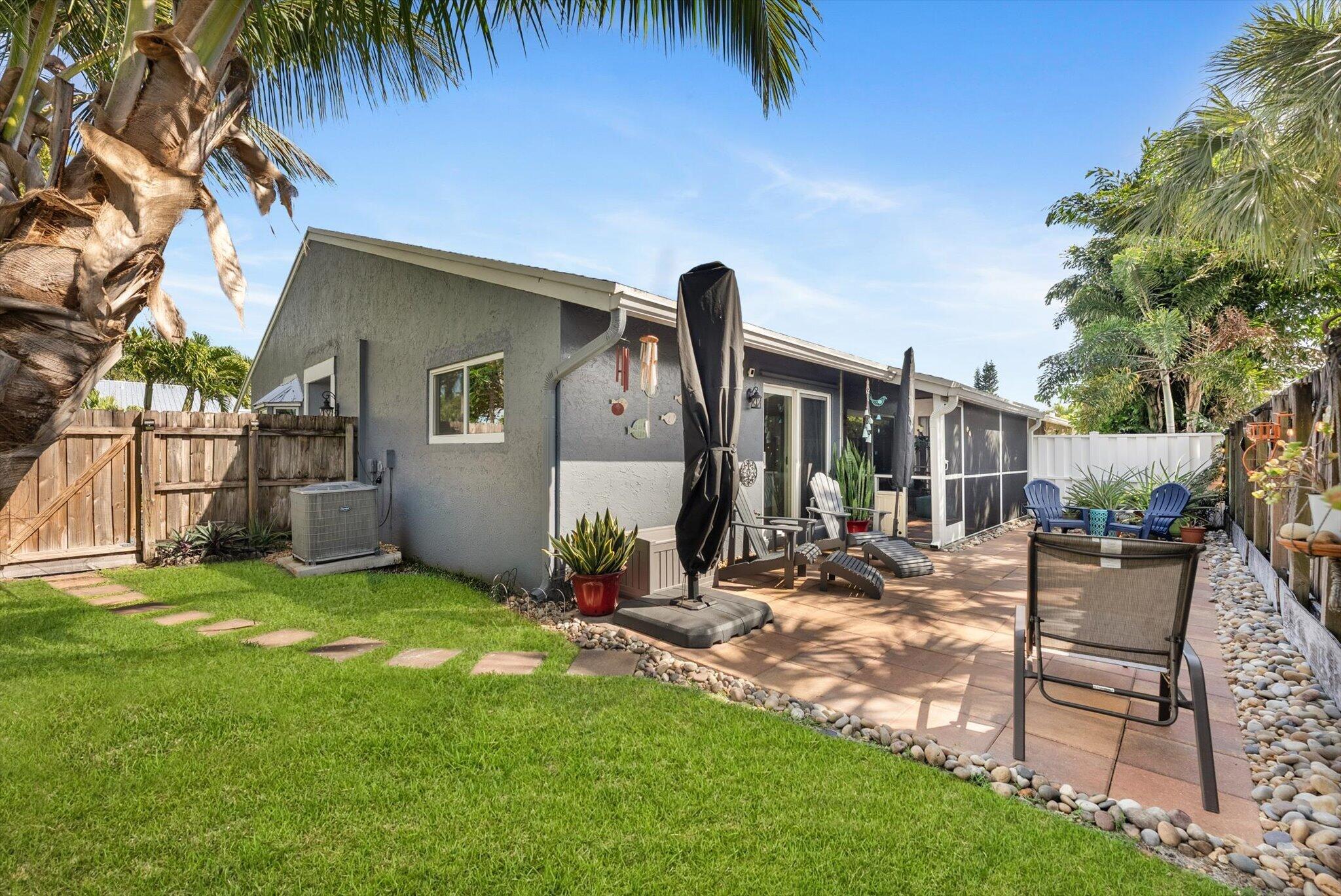 BOYNTON LAKES 4 - Residential