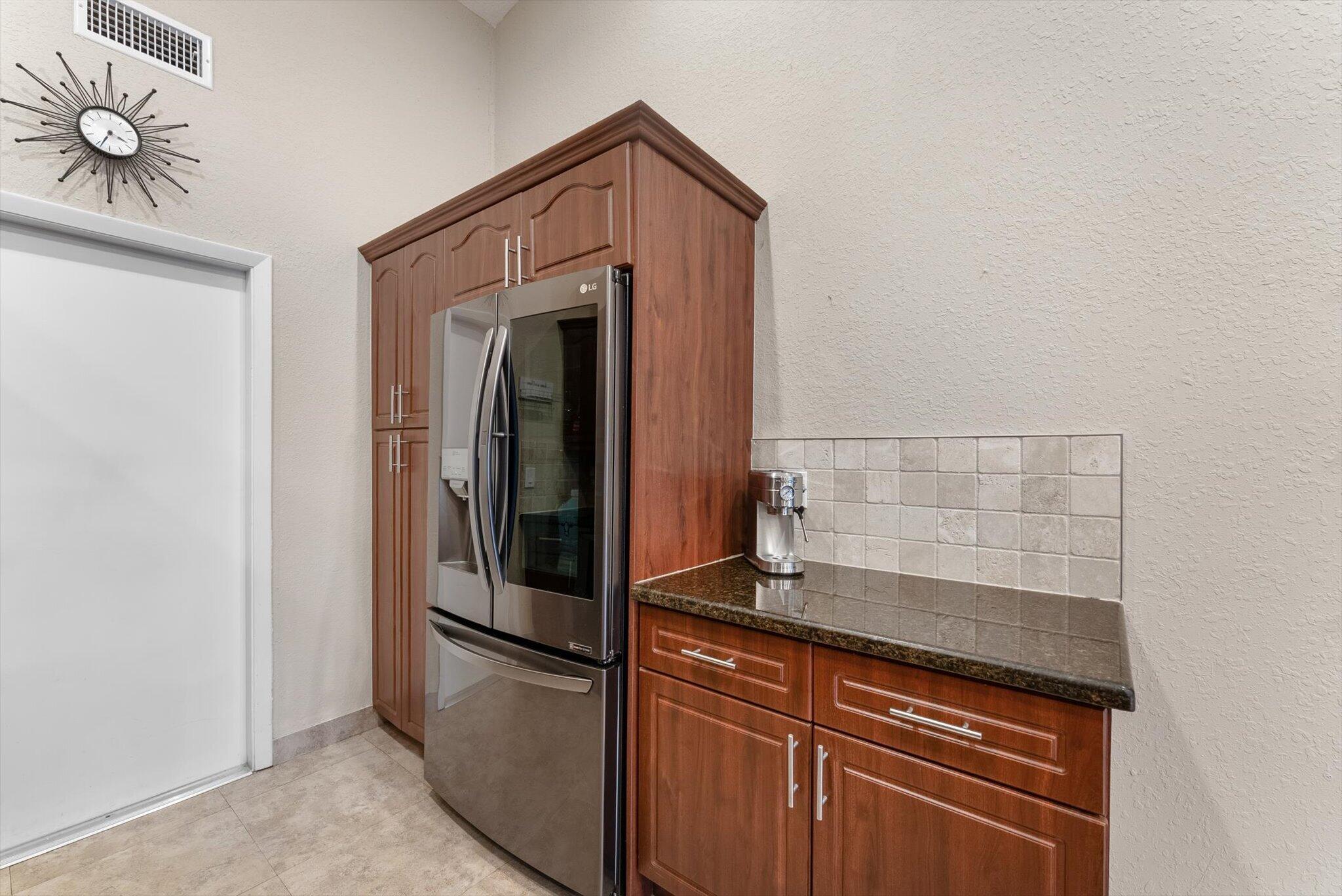 BOYNTON LAKES 4 - Residential