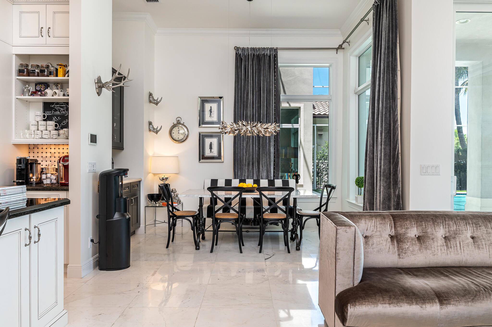 OAKS AT BOCA RATON - Residential