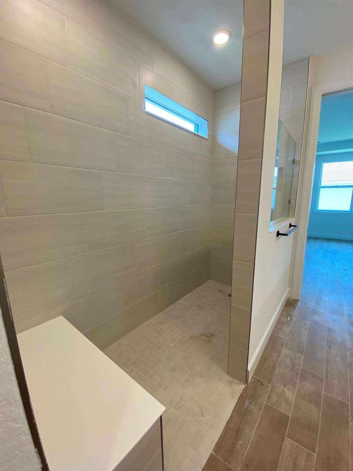 DEL WEBB TRADITION - Residential