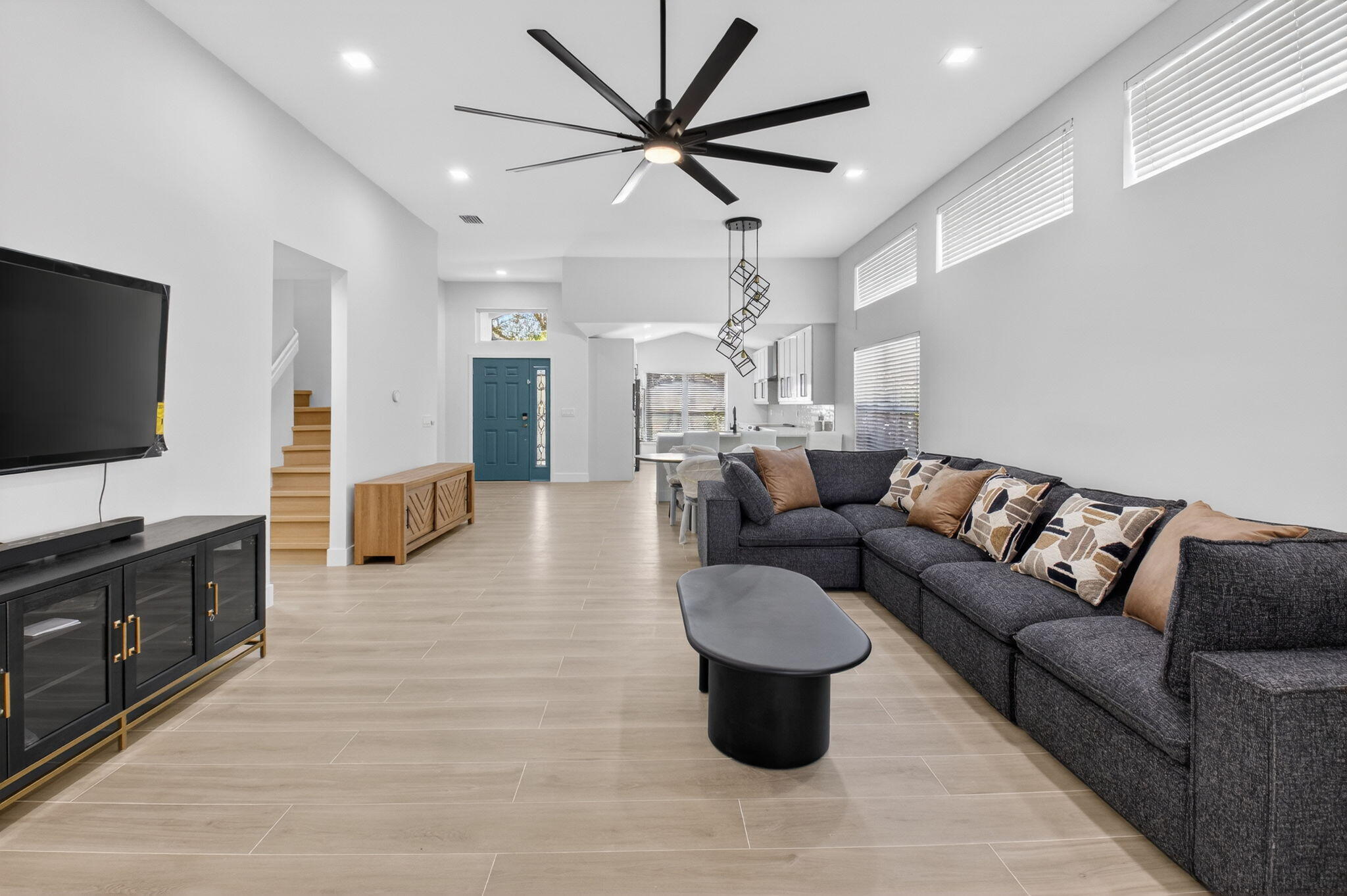 DELRAY LAKES - Residential Lease