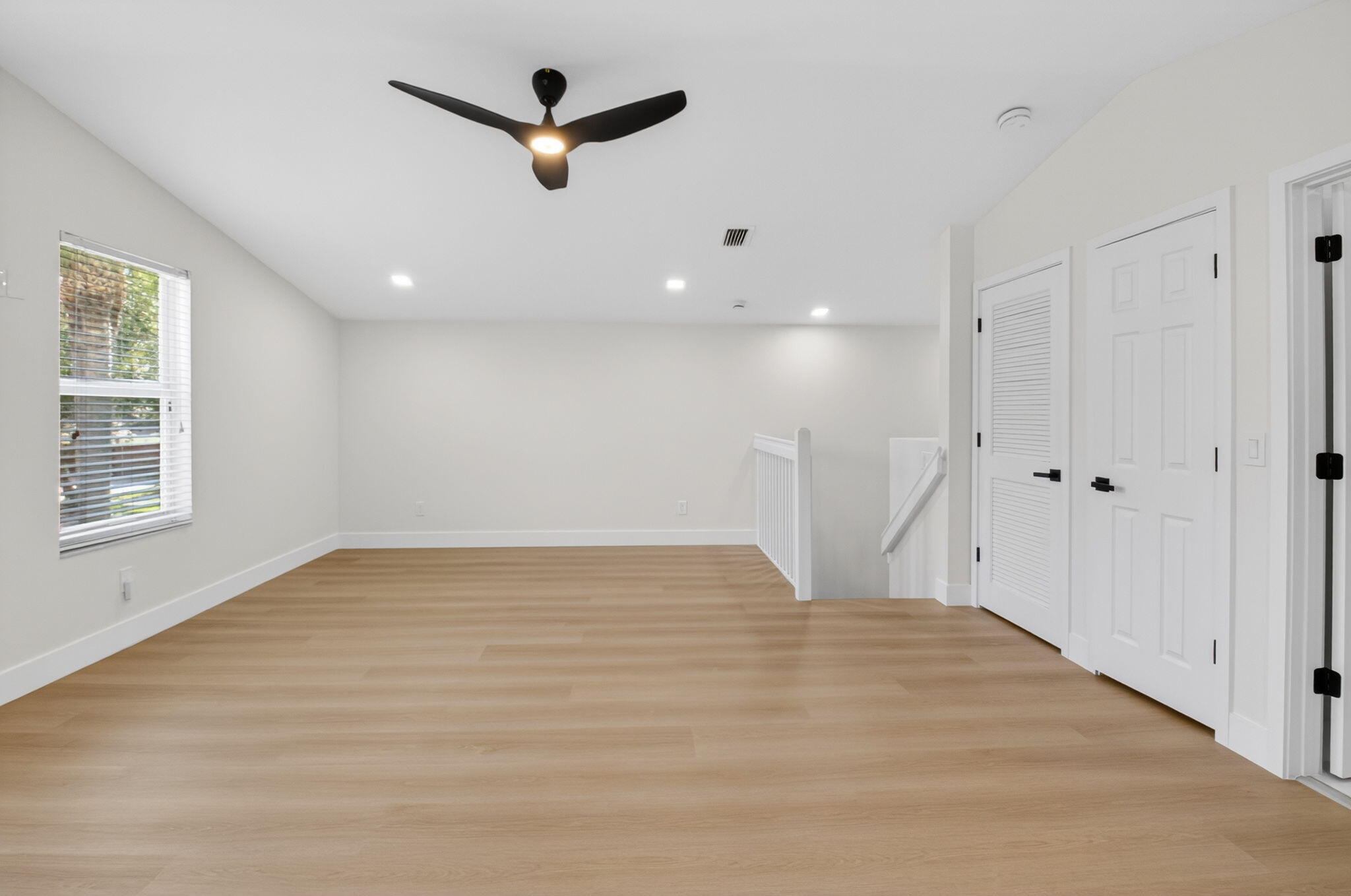 DELRAY LAKES - Residential Lease