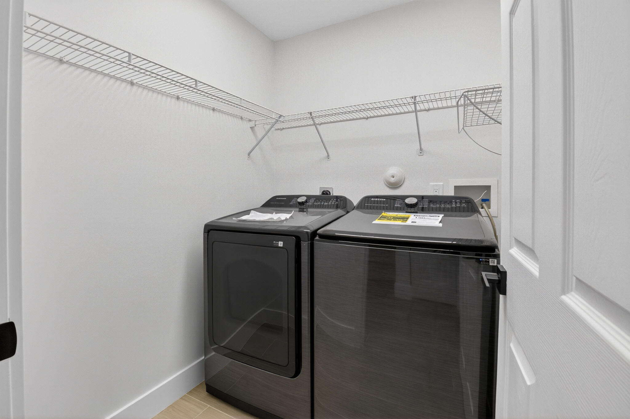 DELRAY LAKES - Residential Lease