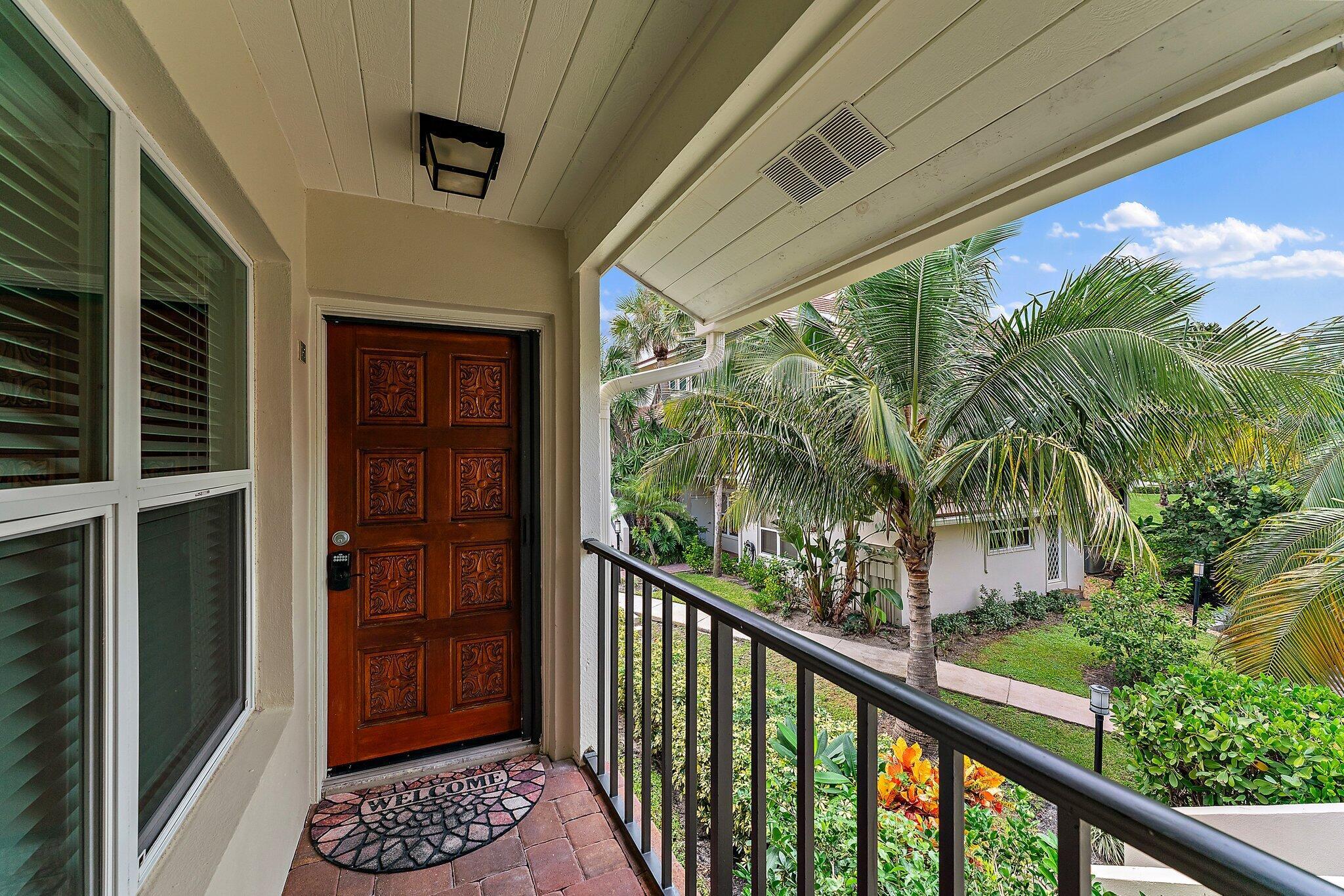 BEACHCOMBER CONDO - Residential