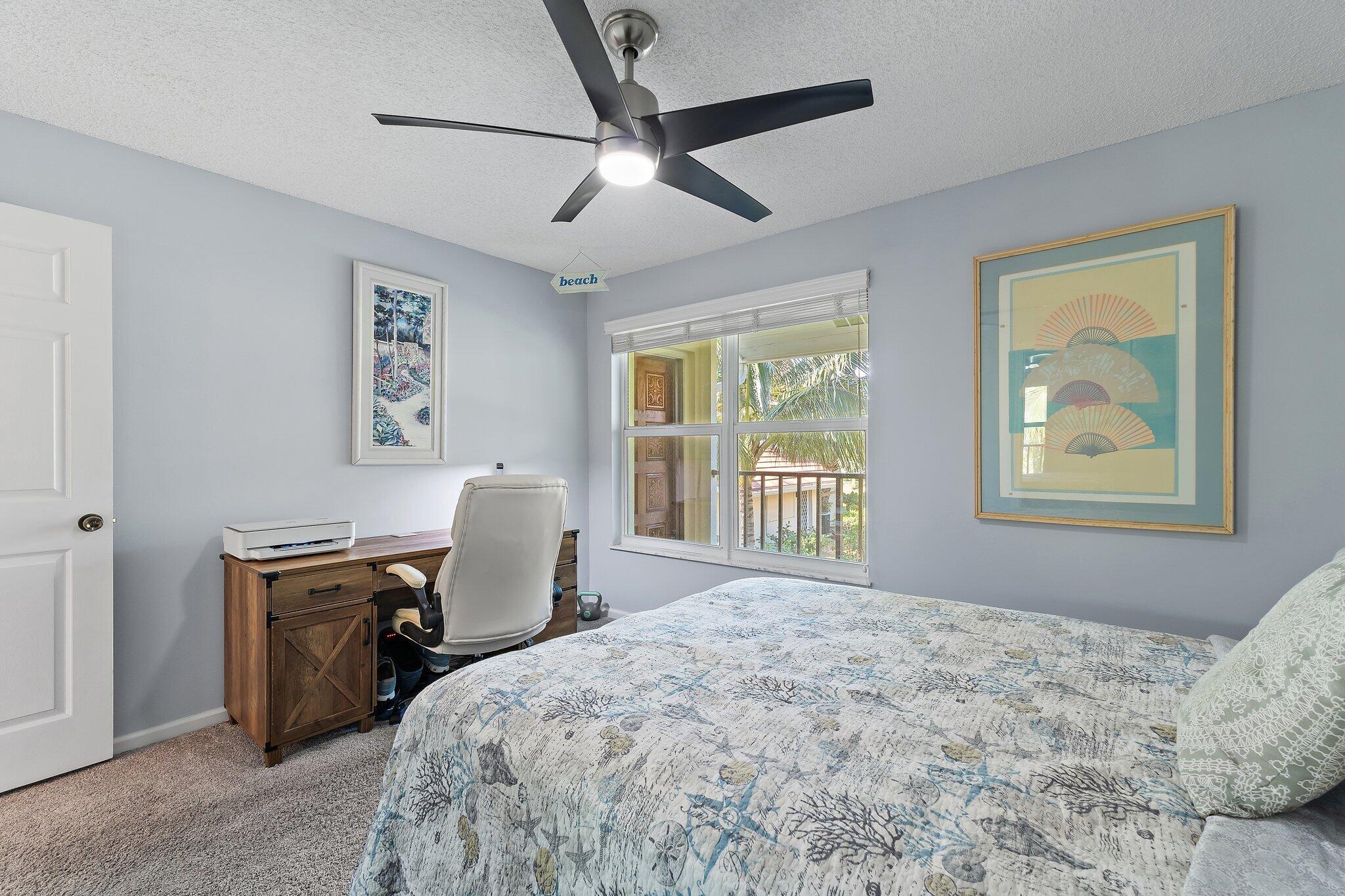 BEACHCOMBER CONDO - Residential