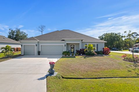 Property photo of 1501 Sw Neponset Road, Port St Lucie, FL 34953