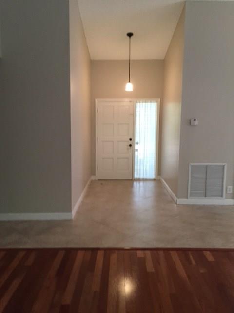 West View Estates 145-9 B - Residential Lease