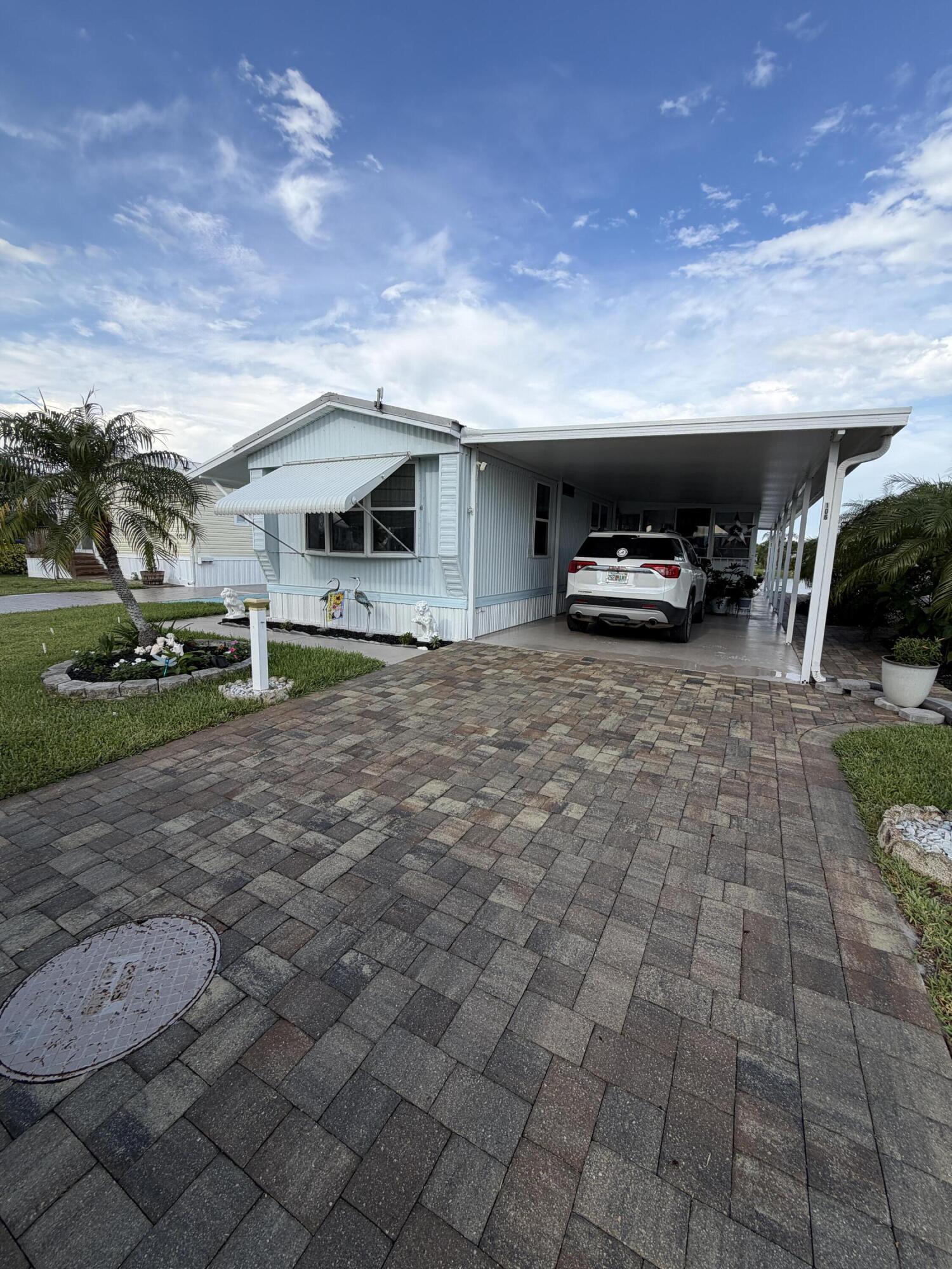 Oasis Village - Residential