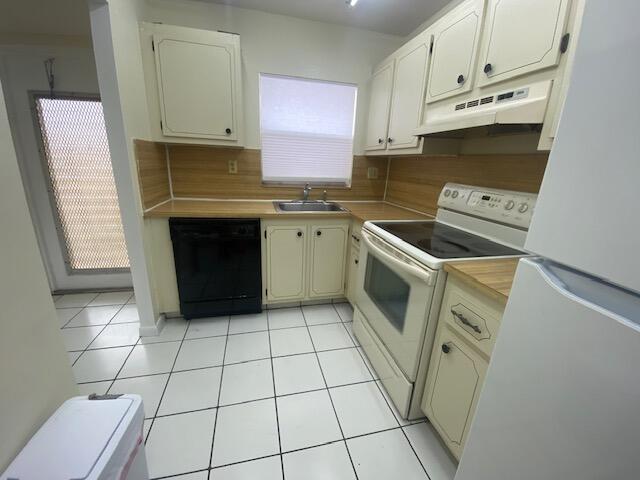 9620 SUNRISE LAKES Boulevard 304