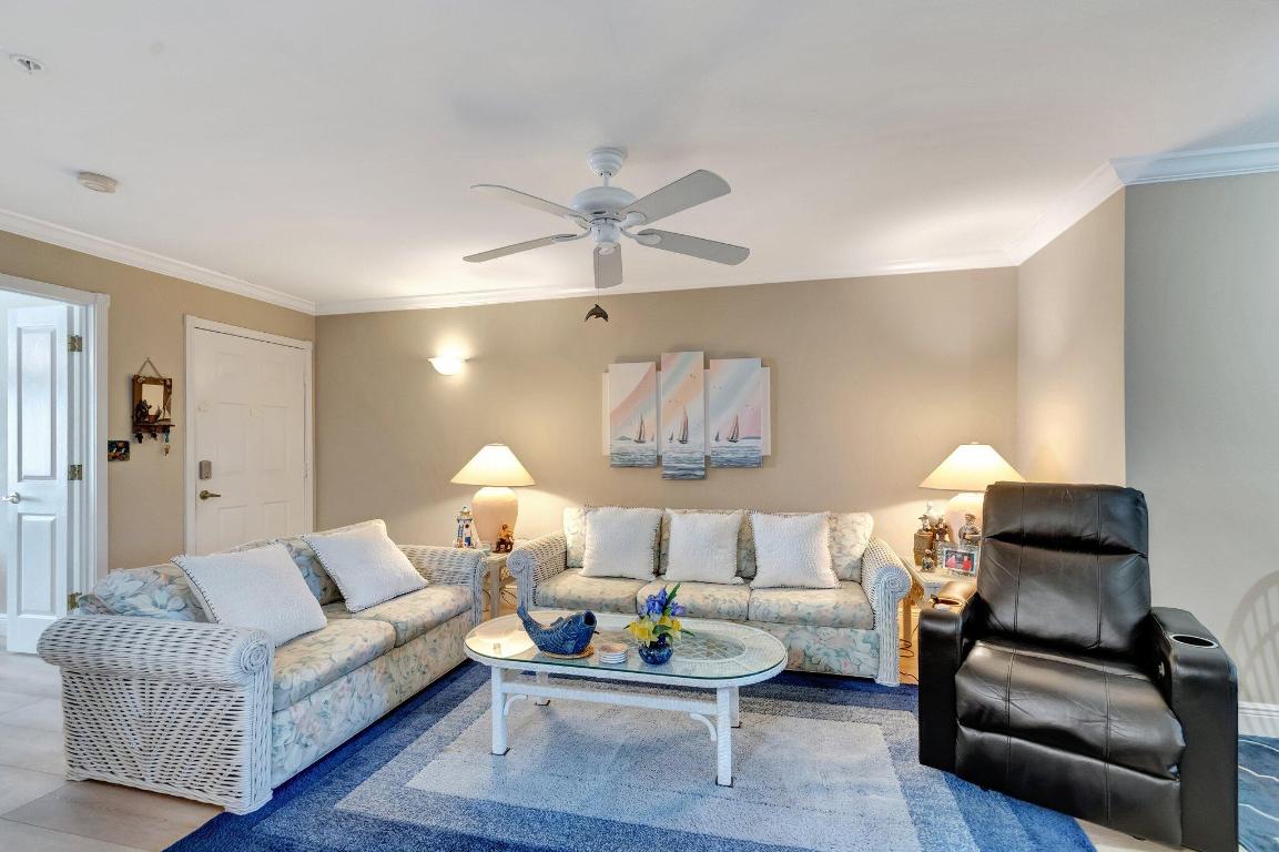 Hypoluxos Mariners Cay Condo - Residential