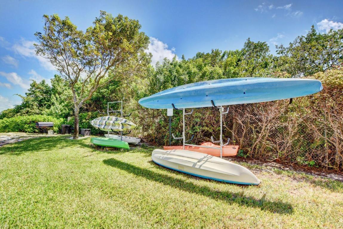 Hypoluxos Mariners Cay Condo - Residential