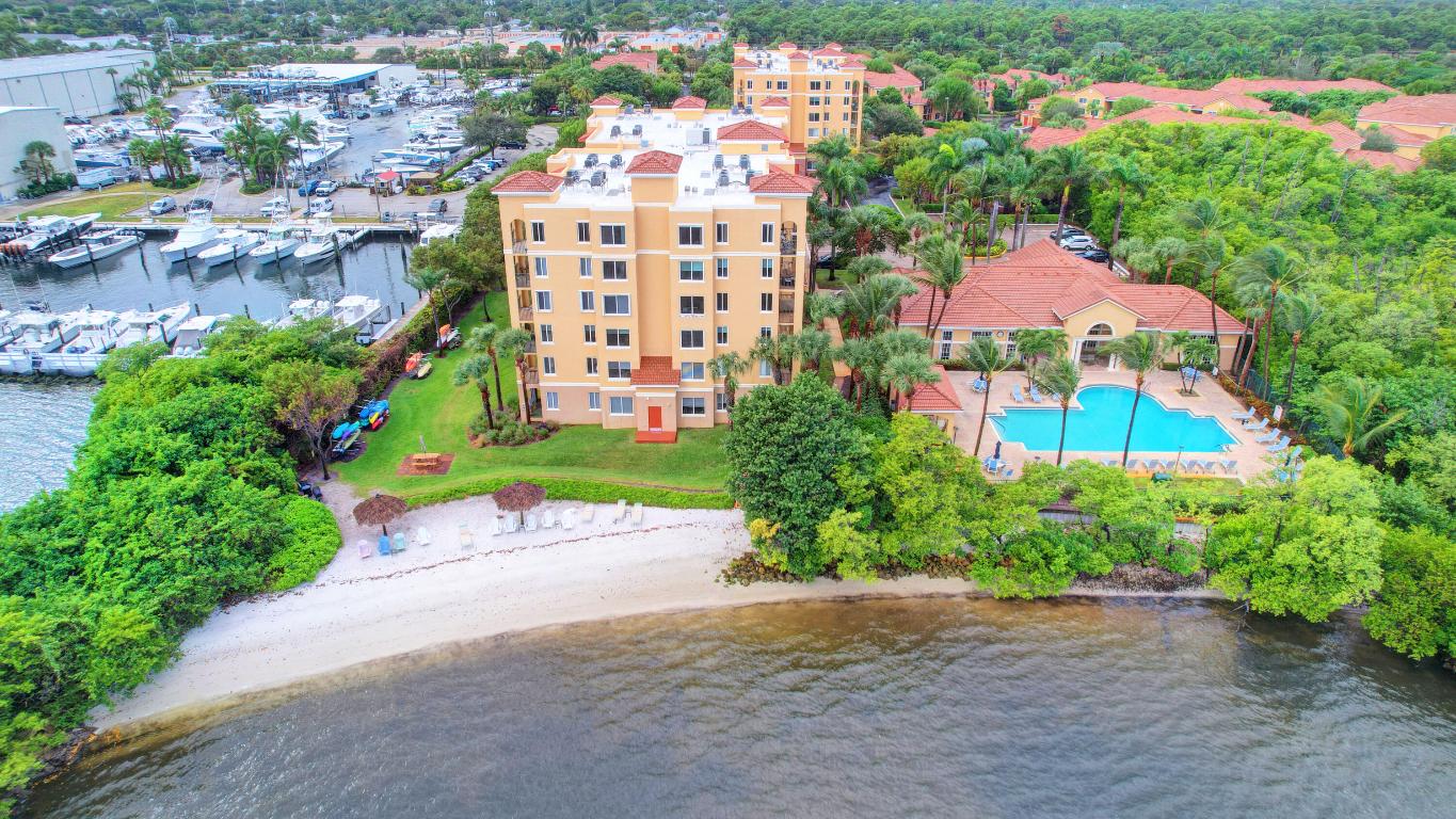 Hypoluxos Mariners Cay Condo - Residential