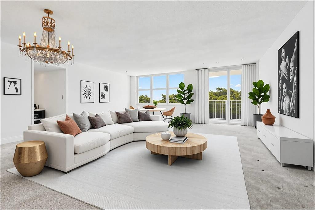 BAYVIEW TOWERS CONDO SOUTH BLDG - Residential