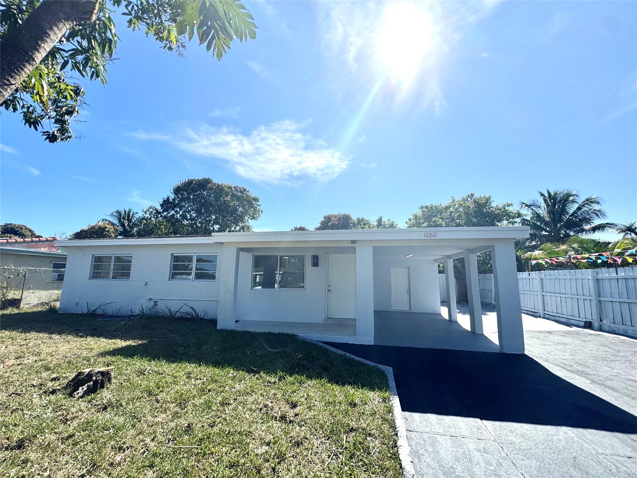 Beautiful legal 4 beds 2 bath located in a quiet area. close to 595. 441, turnpike and I95. The whole house renovated under city permits which included building, plumbing, electrical, air conditioner. All the inspections been passed. Big lot and have enough room for a pool. NEW wood cabinet with granite tops, Brand new appliances. Large Solar panel installed on the roof. Fence around the whole house. LEGAL Extra storage room on the back. Covered parking and so on...