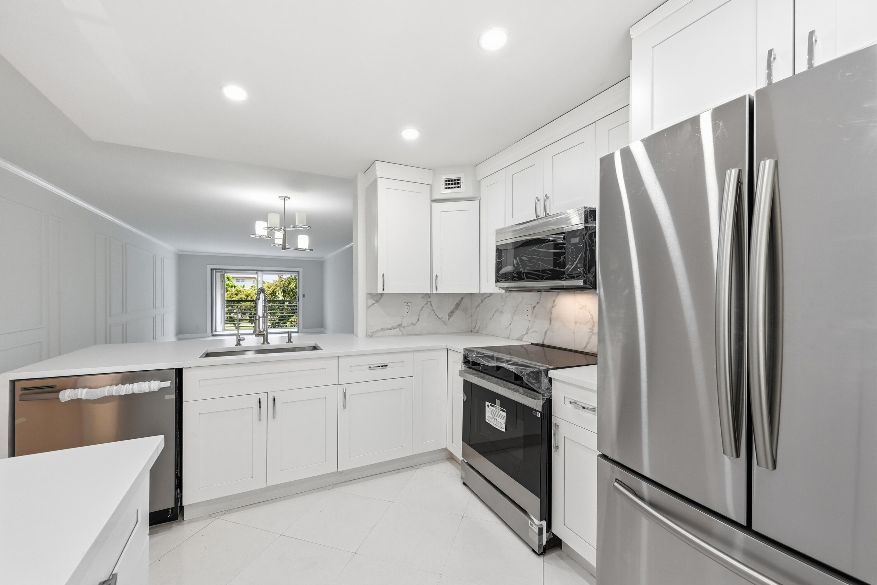 GRANADA VILLAGE A CONDO - Residential