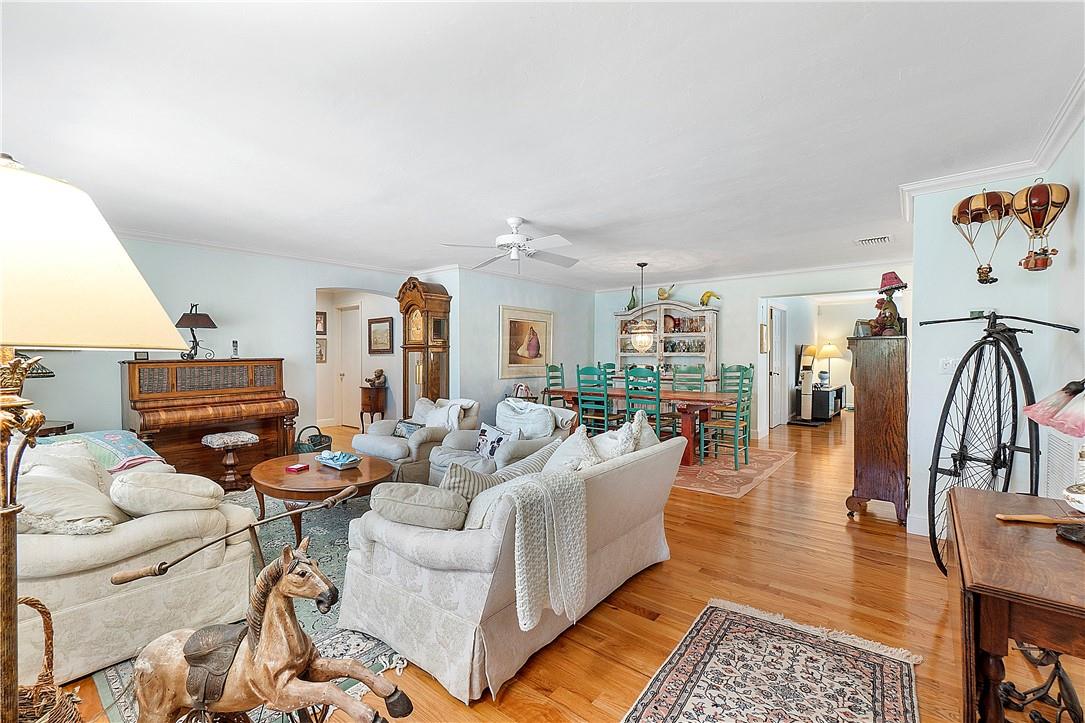 LAKE ROGERS ISLE - Residential