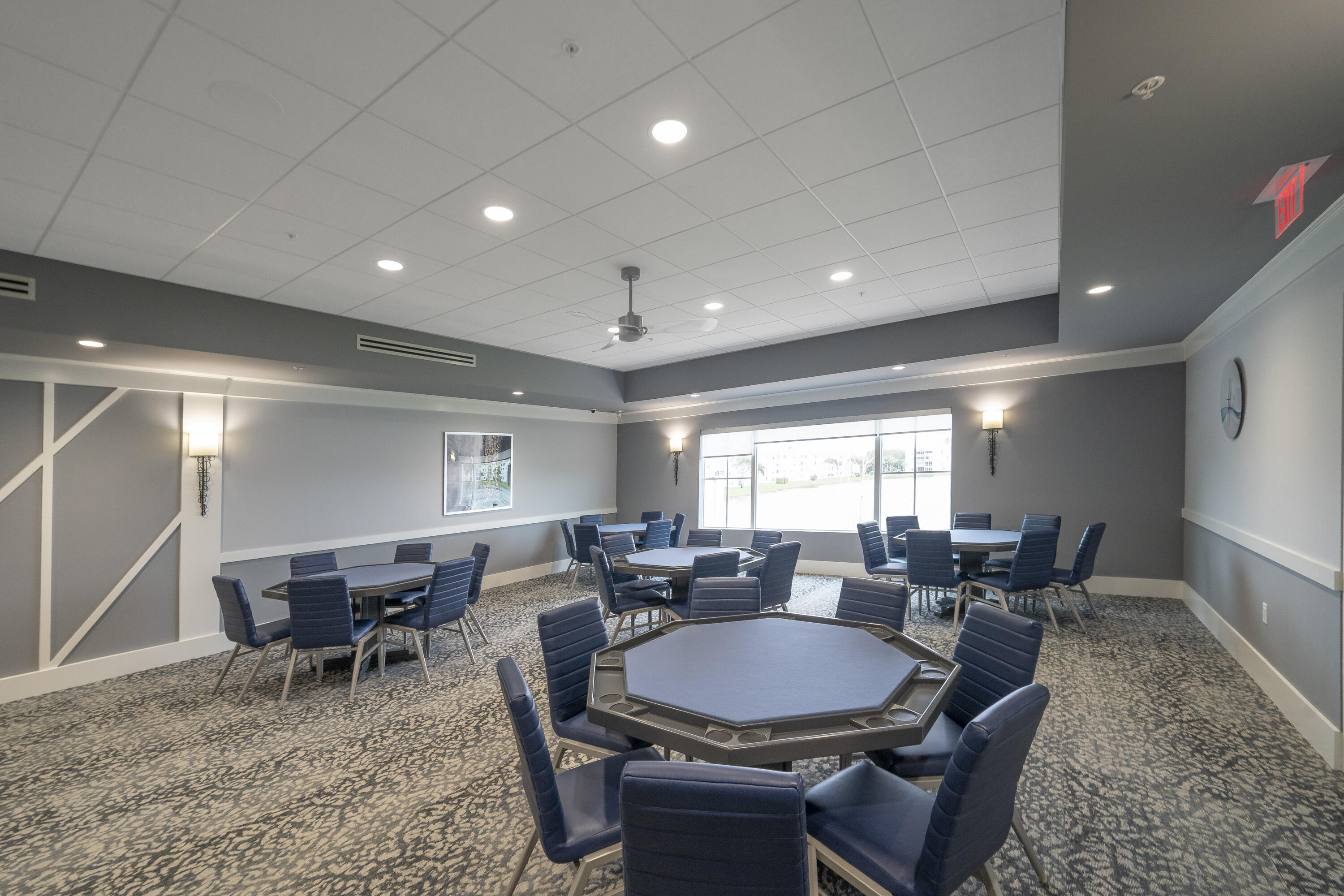 HUNTINGTON POINTE - Residential