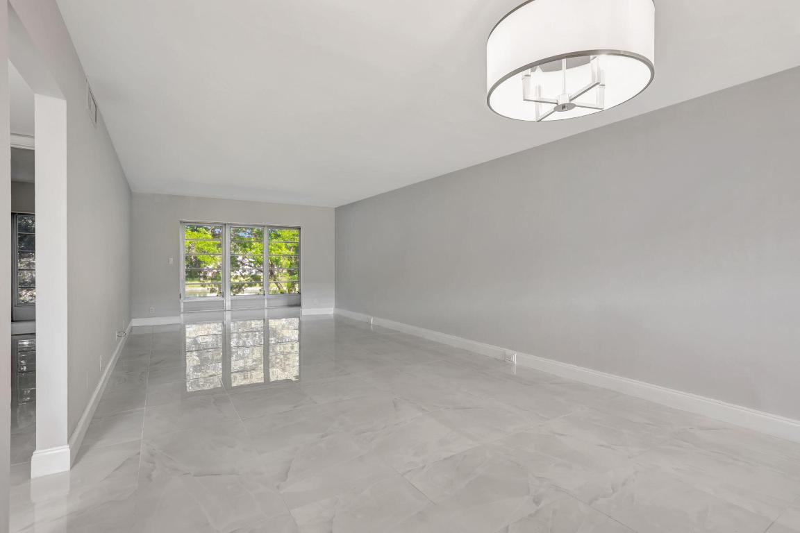 LUCAYA VILLAGE 2-A CONDO - Residential