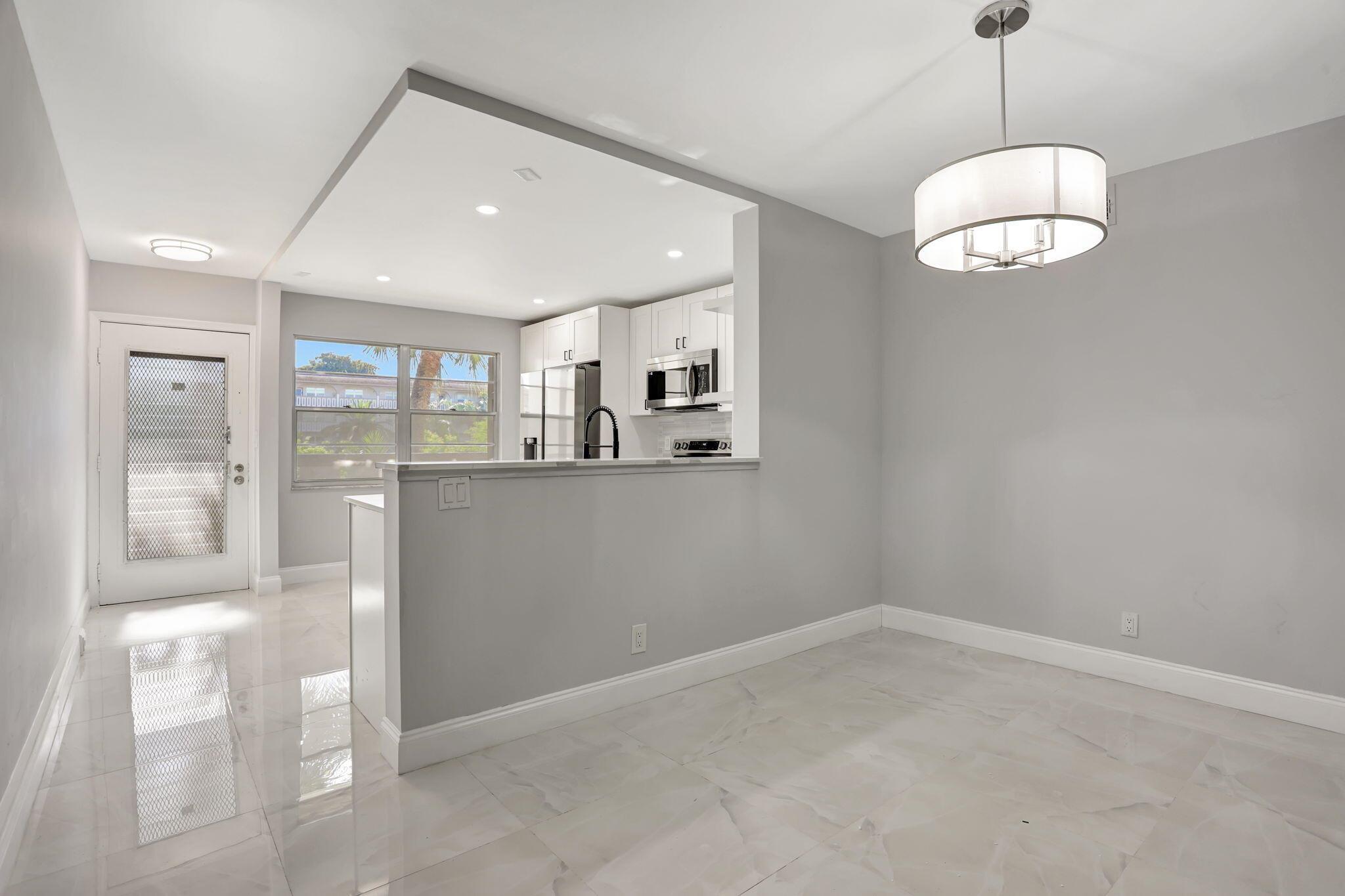 LUCAYA VILLAGE 2-A CONDO - Residential