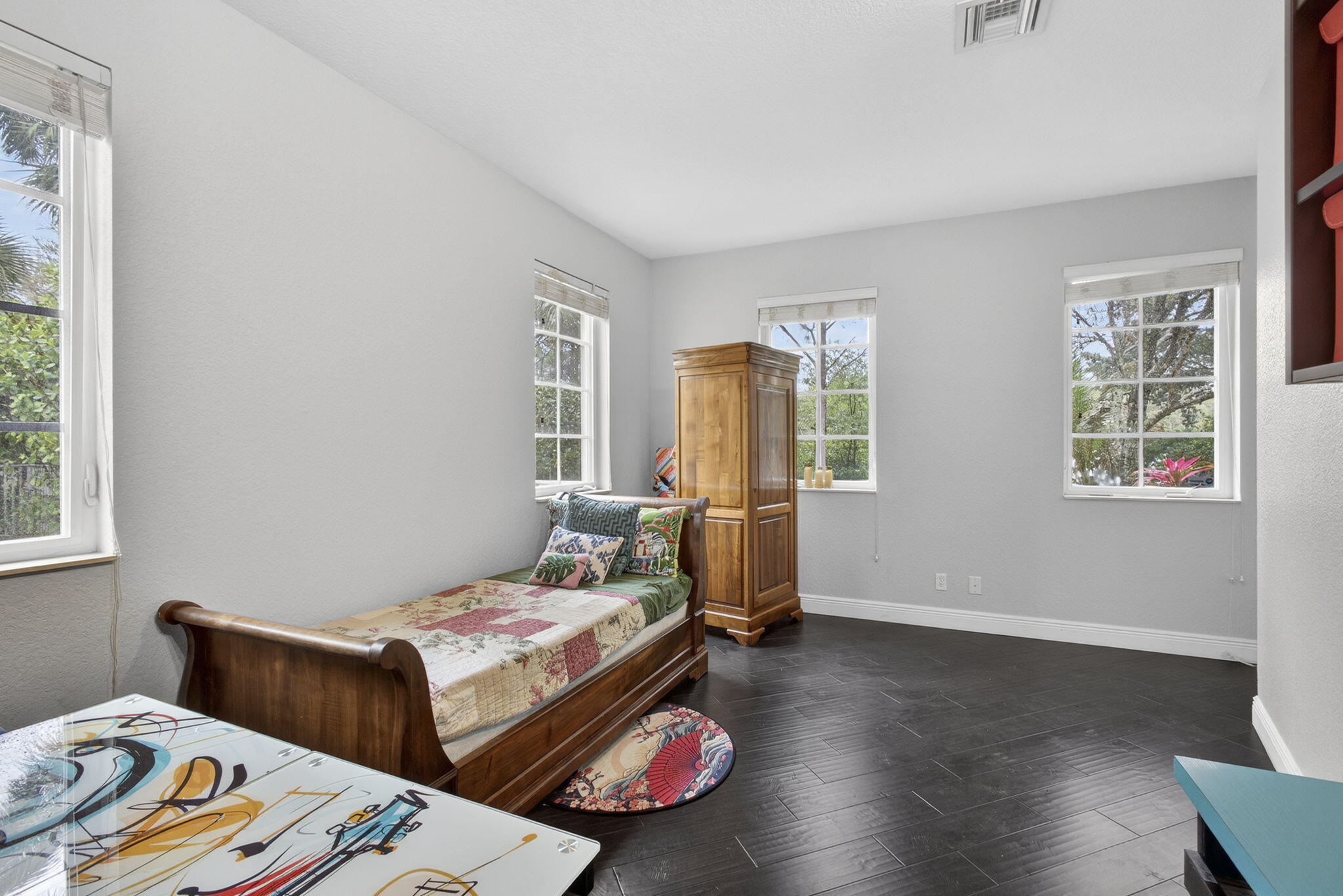 CANTERBURY PLACE - Residential