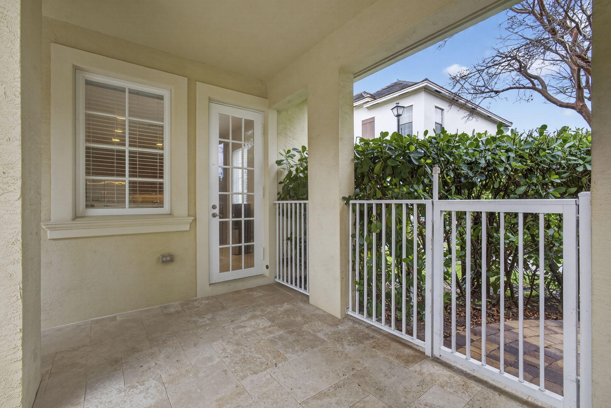 CANTERBURY PLACE - Residential