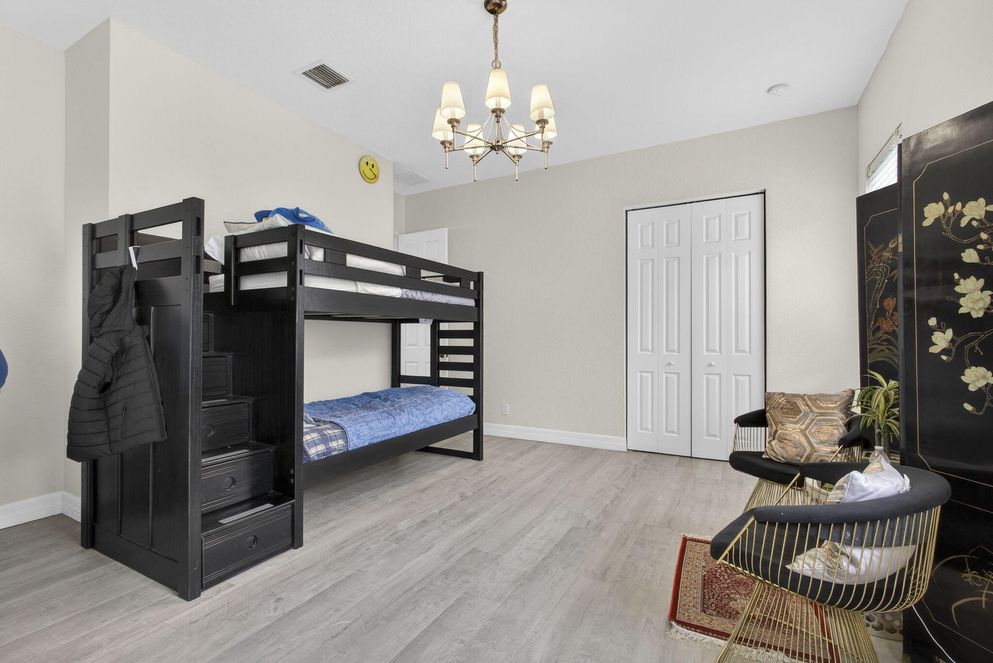 CANTERBURY PLACE - Residential