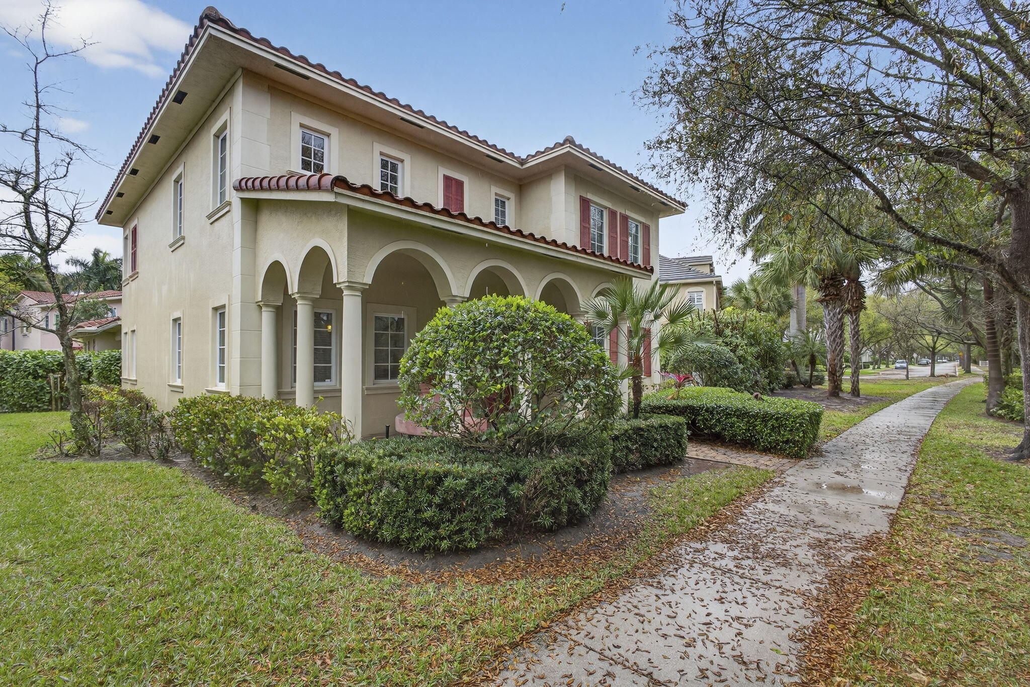 CANTERBURY PLACE - Residential