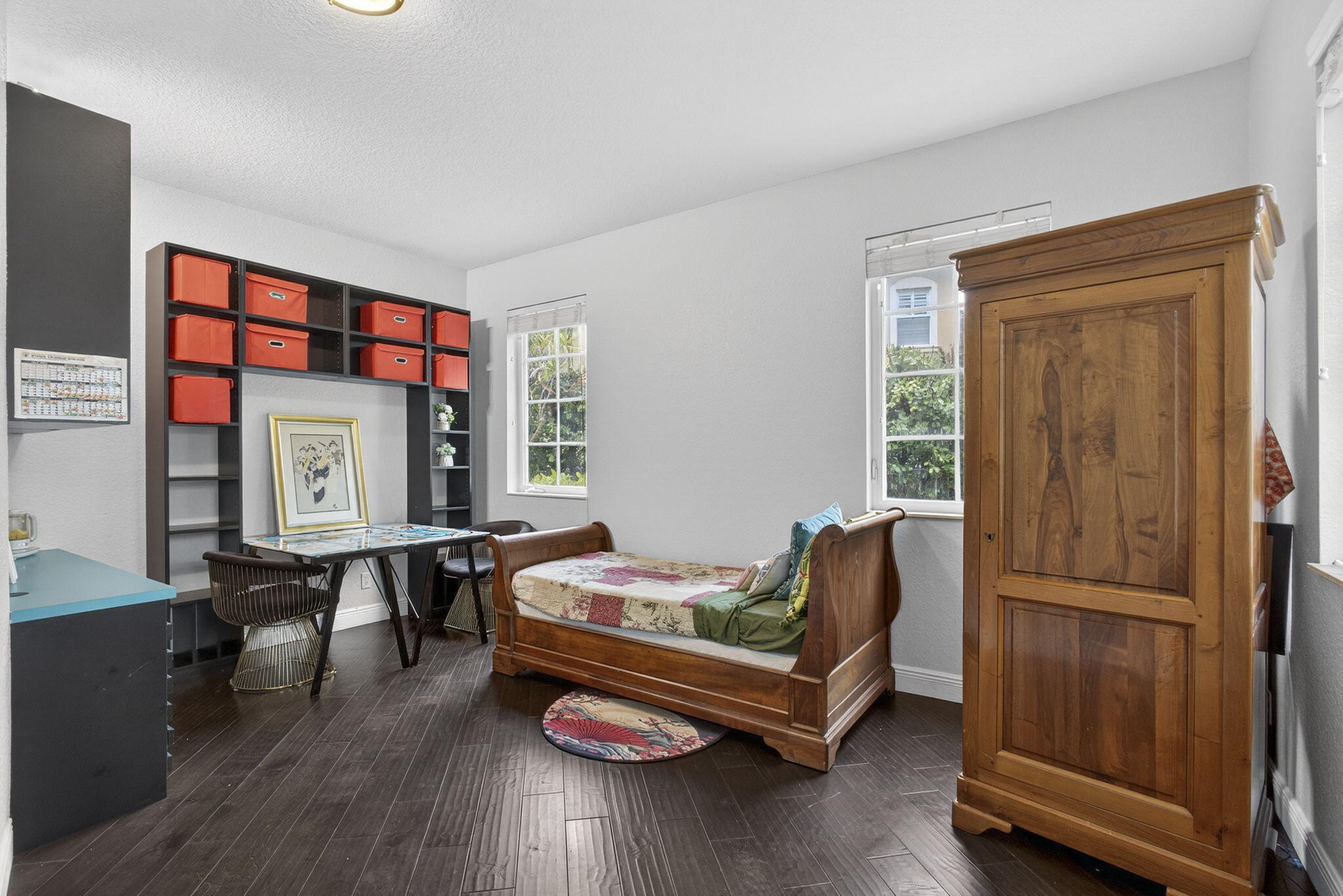 CANTERBURY PLACE - Residential