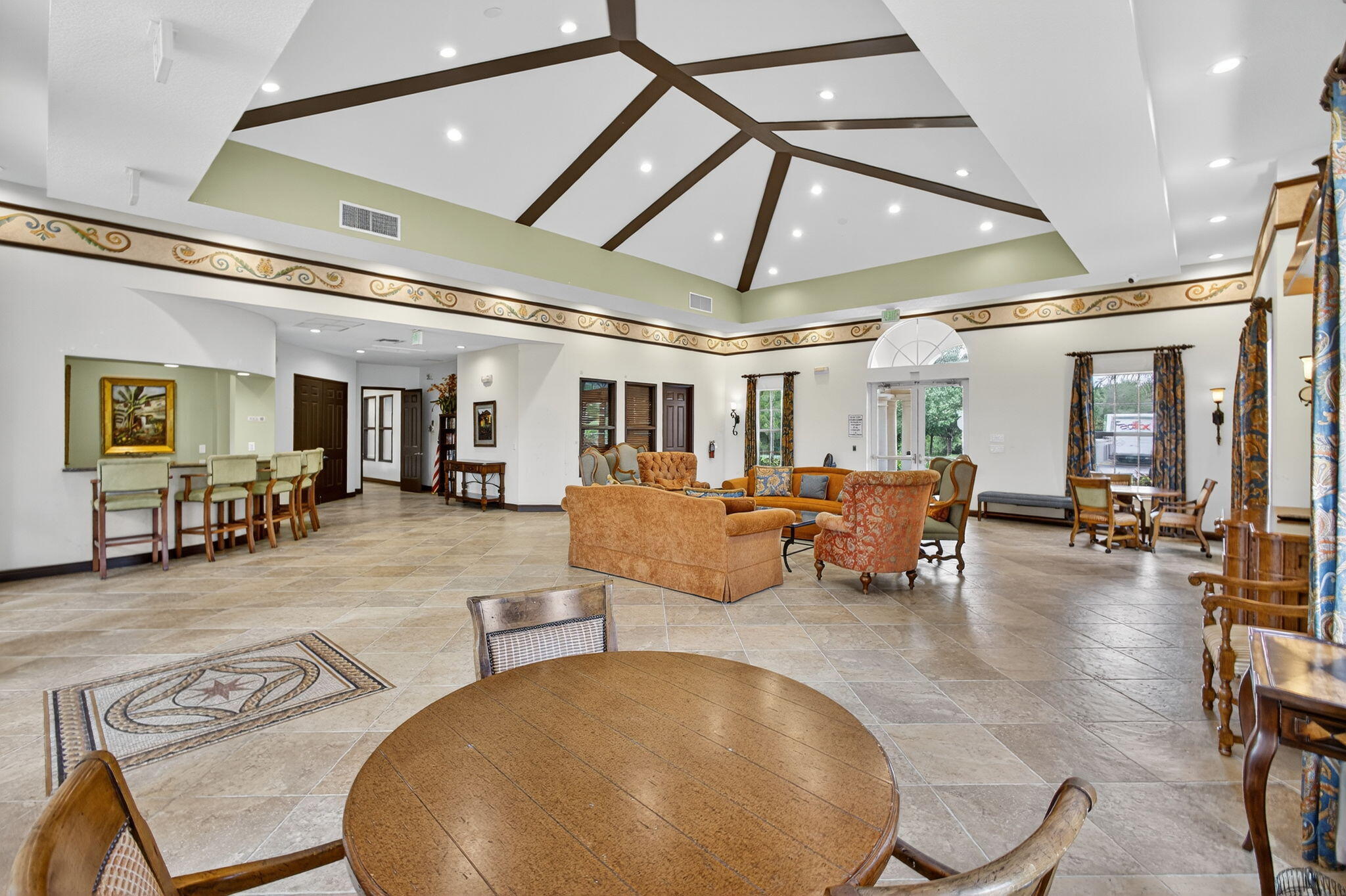 CANTERBURY PLACE - Residential