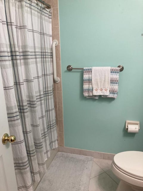 Tiny photo for 1571 SE HAMPSHIRE Way #102, Stuart, FL 34994 (MLS # B26054244)