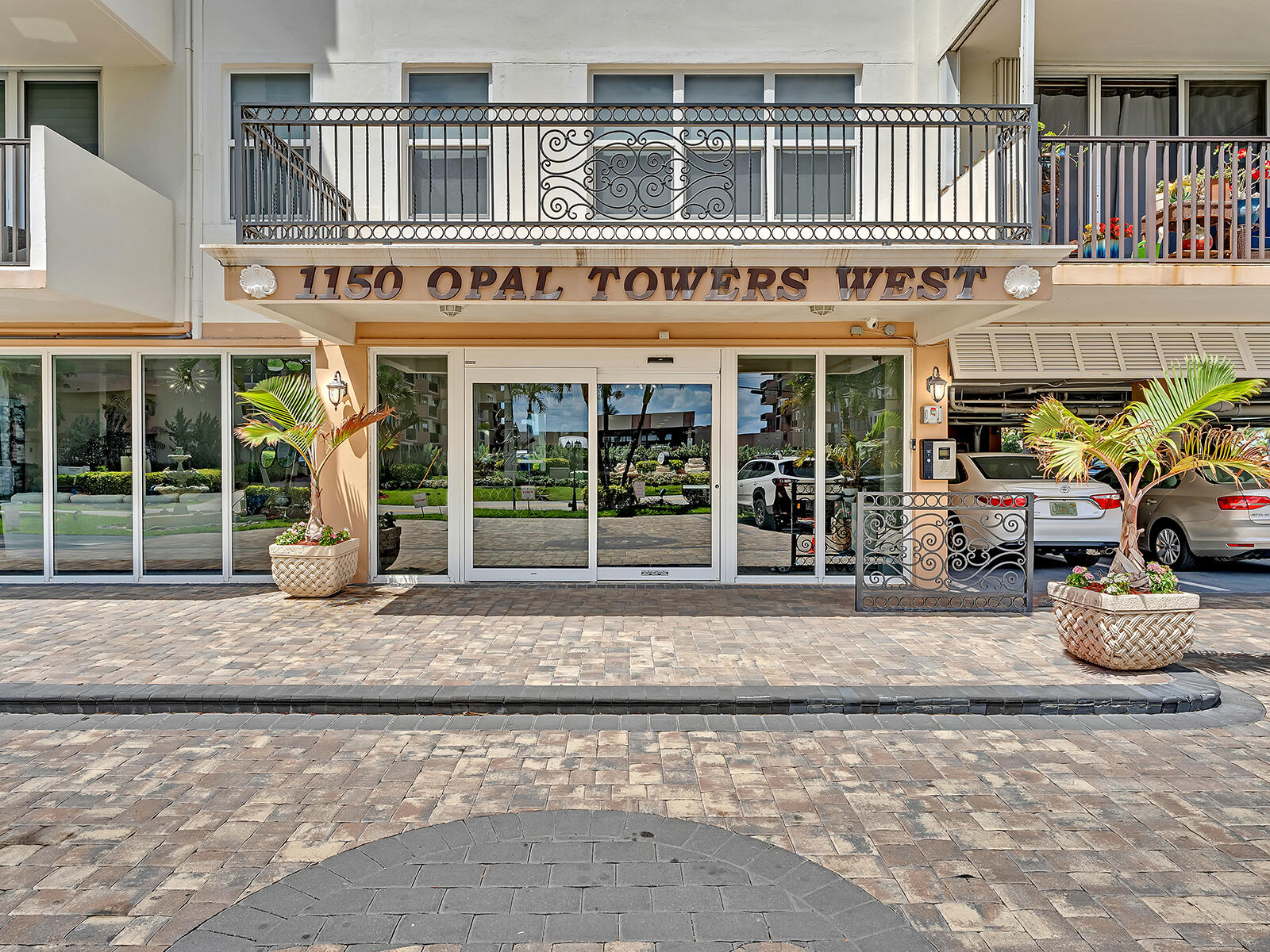 OPAL TOWERS WEST CONDO - Residential