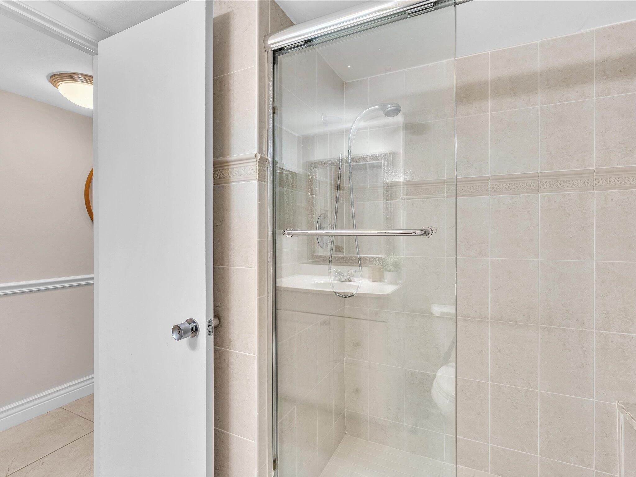 OPAL TOWERS WEST CONDO - Residential