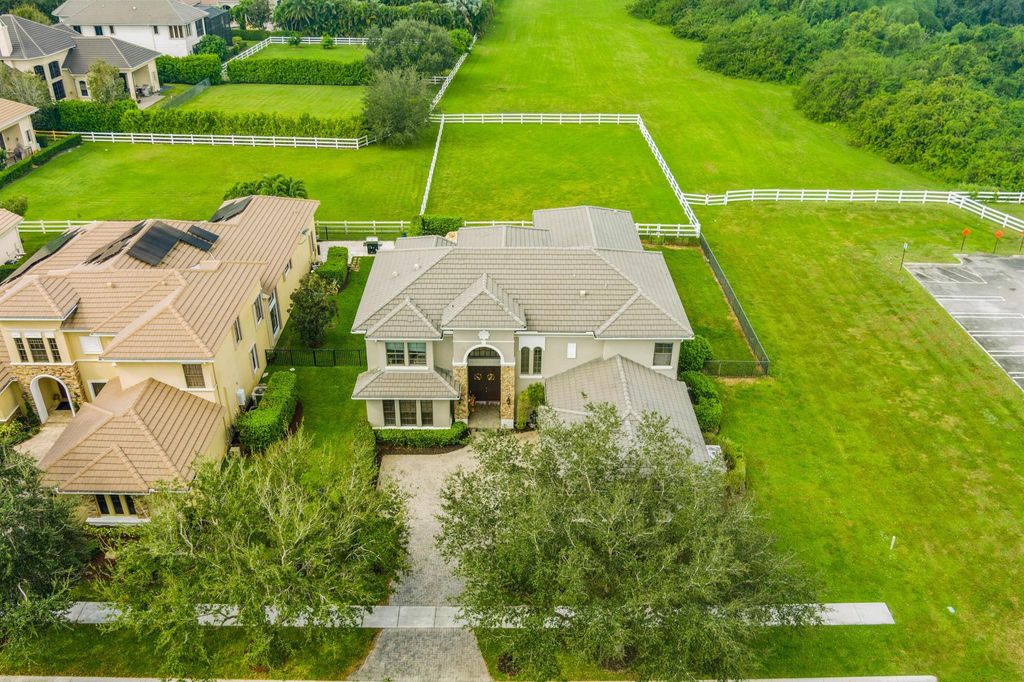 Photo of 8871 Equus Circle, Boynton Beach, FL 33472 (MLS # R11032772)