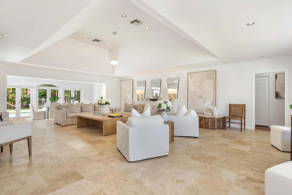 Photo of 235 Ocean Terrace, Palm Beach, FL 33480 (MLS # B26053661)