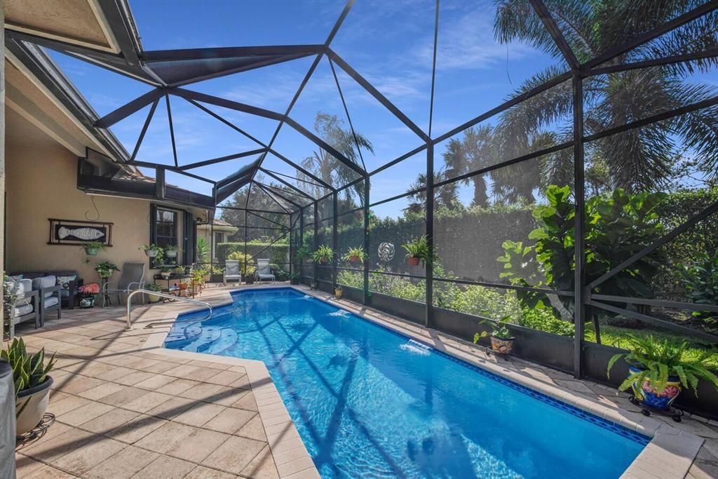 Photo of 7873 Via Grande, Boynton Beach, FL 33437 (MLS # R10754768)