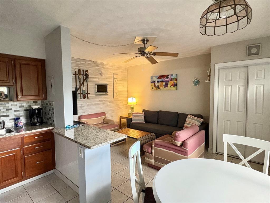 View photos, virtual tours, details... 120 NE 20th Ave 2