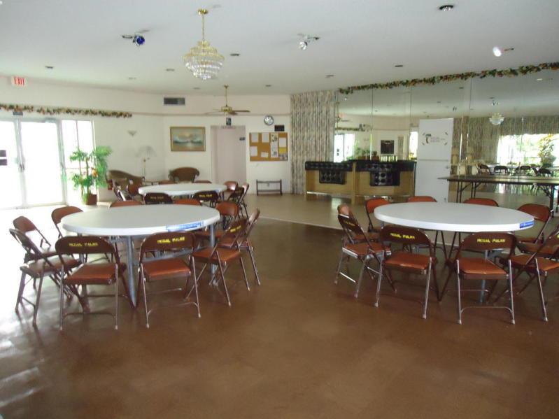 VILLAGE GREEN DORCHESTER - Residential Lease